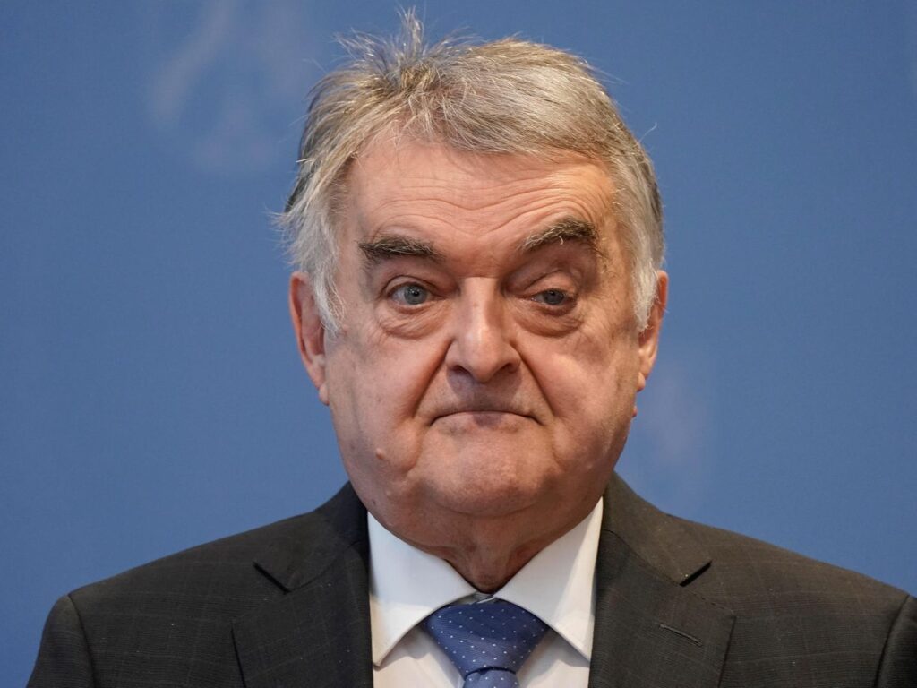 Herbert Reul Krankheit: Fakten, Hintergründe und offene Fragen herbert reul krankheit