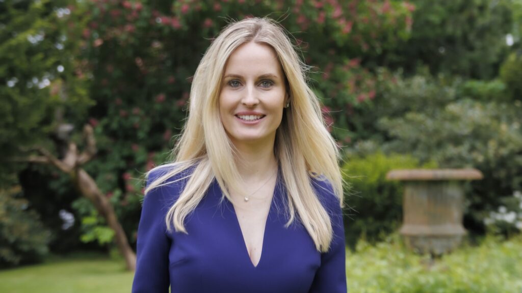 Janna Ensthaler: Investorin, Unternehmerin und TV-Persönlichkeit janna ensthaler